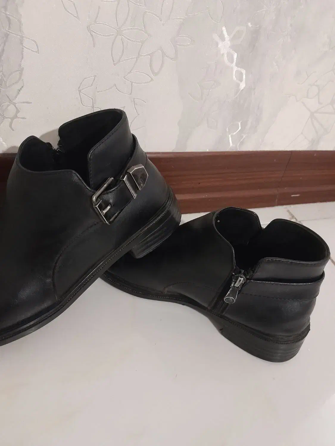 نیم بوت و کتونی  زنانه سایز 37|کیف، کفش، کمربند|مشکین‌دشت, |دیوار