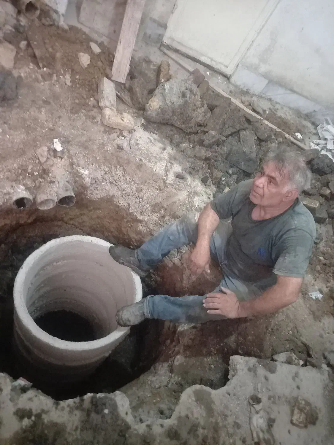 حفر چاه فاضلاب با قیمت عالی|خدمات پیشه و مهارت|کرج, فاز ۴ مهرشهر|دیوار