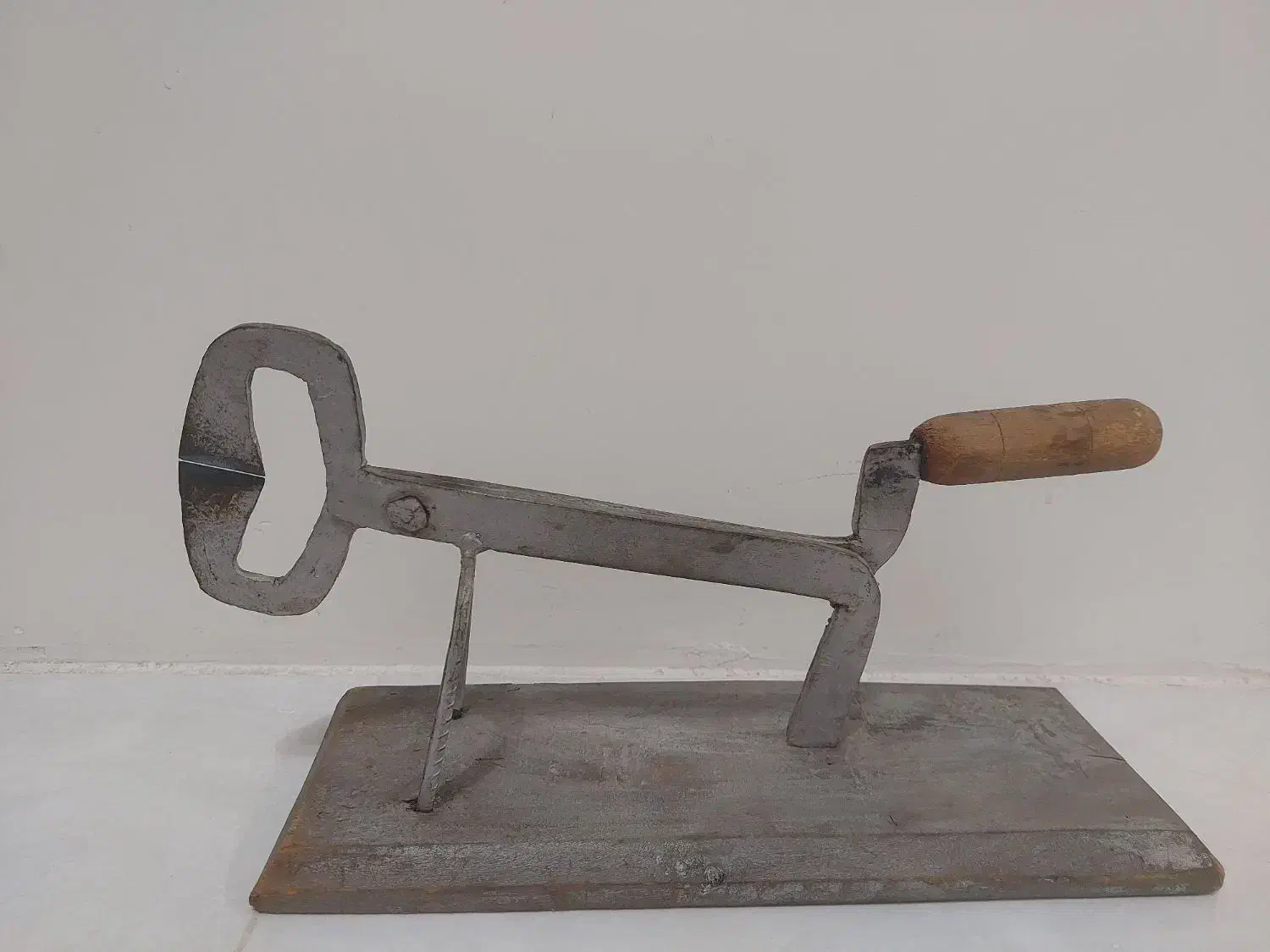 قندشکن|ظروف پخت‌وپز|بهارستان, |دیوار