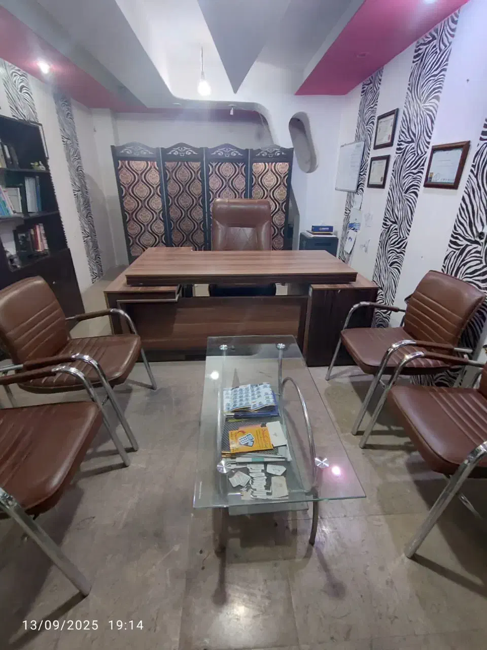 مبلمان اداری|دفتر کار|اصفهان, دستگرده|دیوار