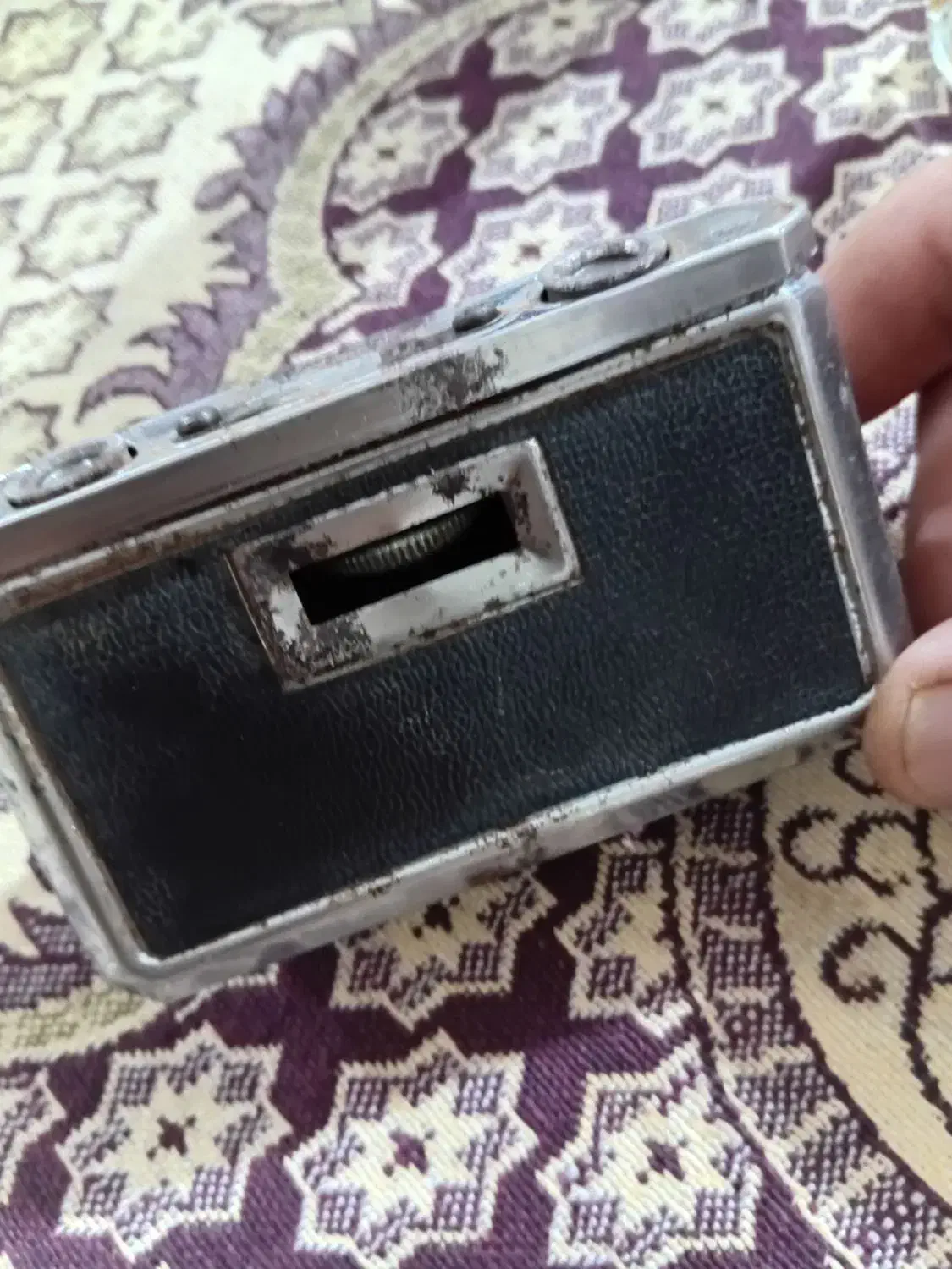 دوربین شکاری  عتیقه|کلکسیون اشیاء عتیقه|نهاوند, |دیوار