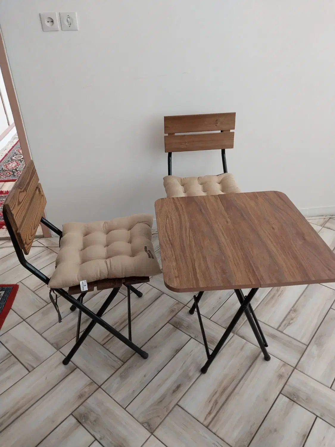 میز و صندلی 2نفره 2500000|میز و صندلی غذاخوری|محلات, |دیوار