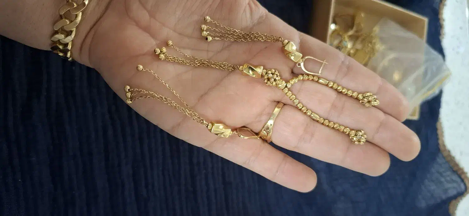 نیم ست آلبرنادو|جواهرات|یاسوج, |دیوار