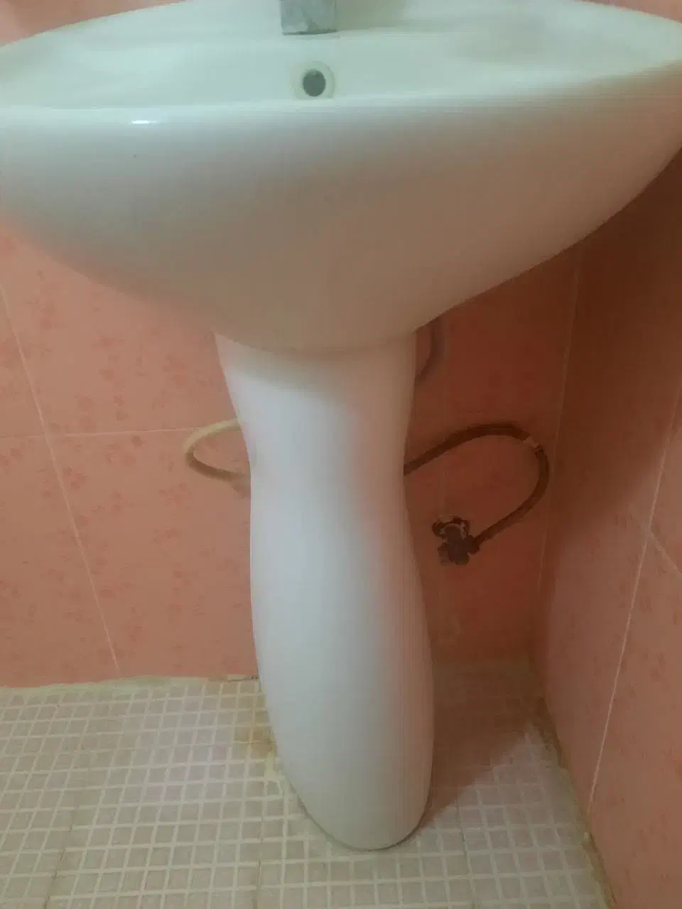 روشویی و شیرآلات|لوازم سرویس بهداشتی|اسلام‌شهر, شهرک واوان|دیوار