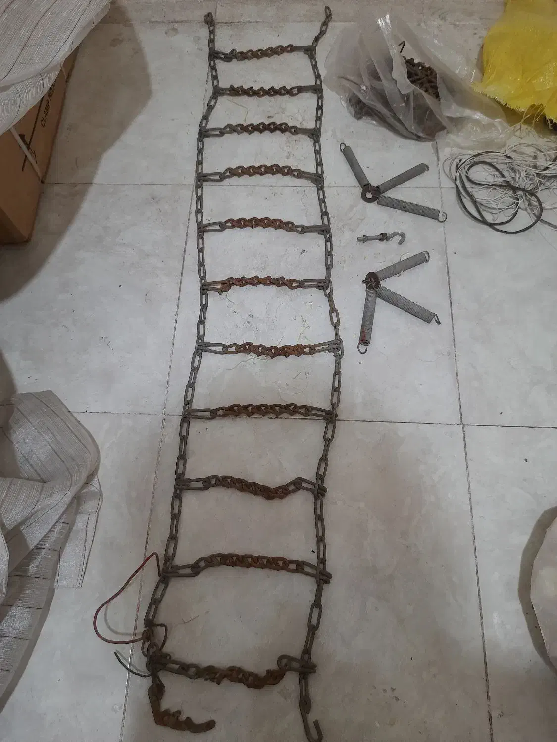 زنجیر جرخ|قطعات یدکی و لوازم جانبی|اصفهان, عطار نیشابوری|دیوار