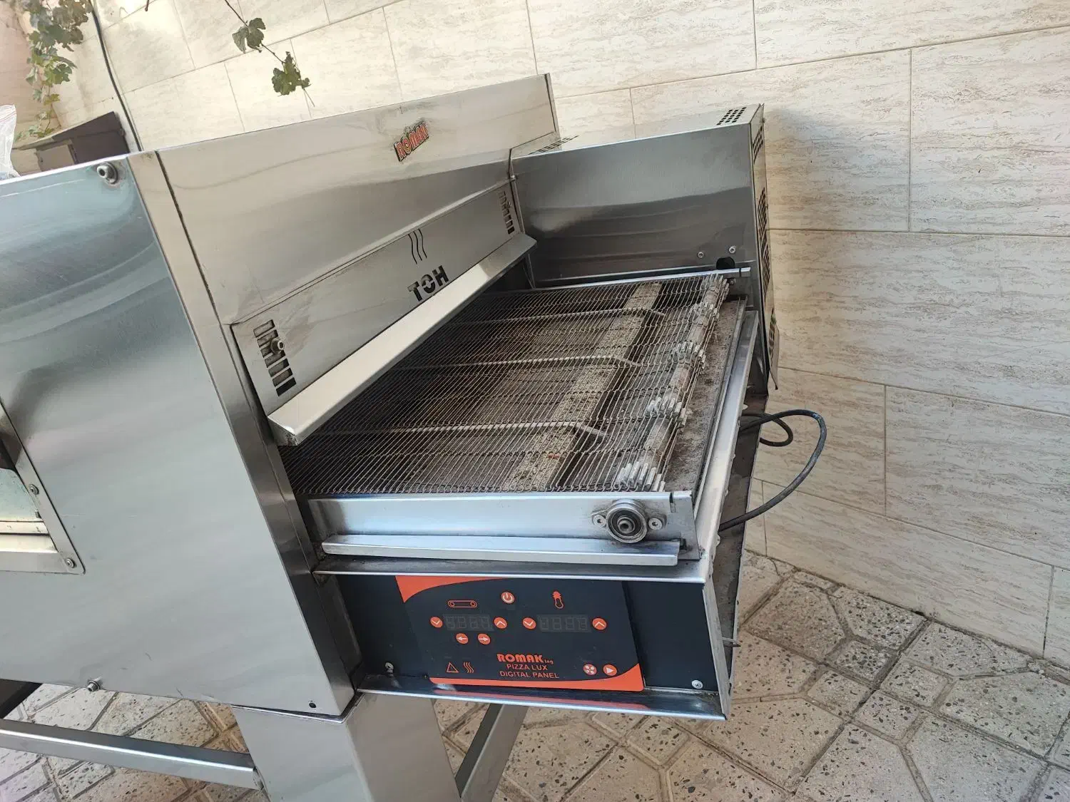 فرپیتزا دهنه 70|کافی‌شاپ و رستوران|سنندج, |دیوار