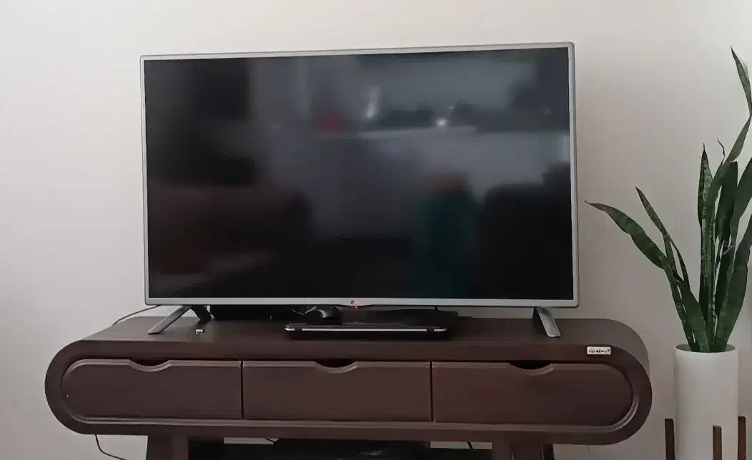 تلویزیون ال ای دی۴۷ ال جی|تلویزیون و پروژکتور|کرمانشاه, |دیوار