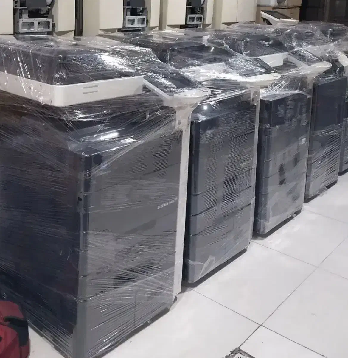 کونیکا ۴۵۲و۶۵۲به شرط و گارانتی واقعی استوک اروپا|پرینتر، اسکنر، کپی، فکس|قزوین, |دیوار