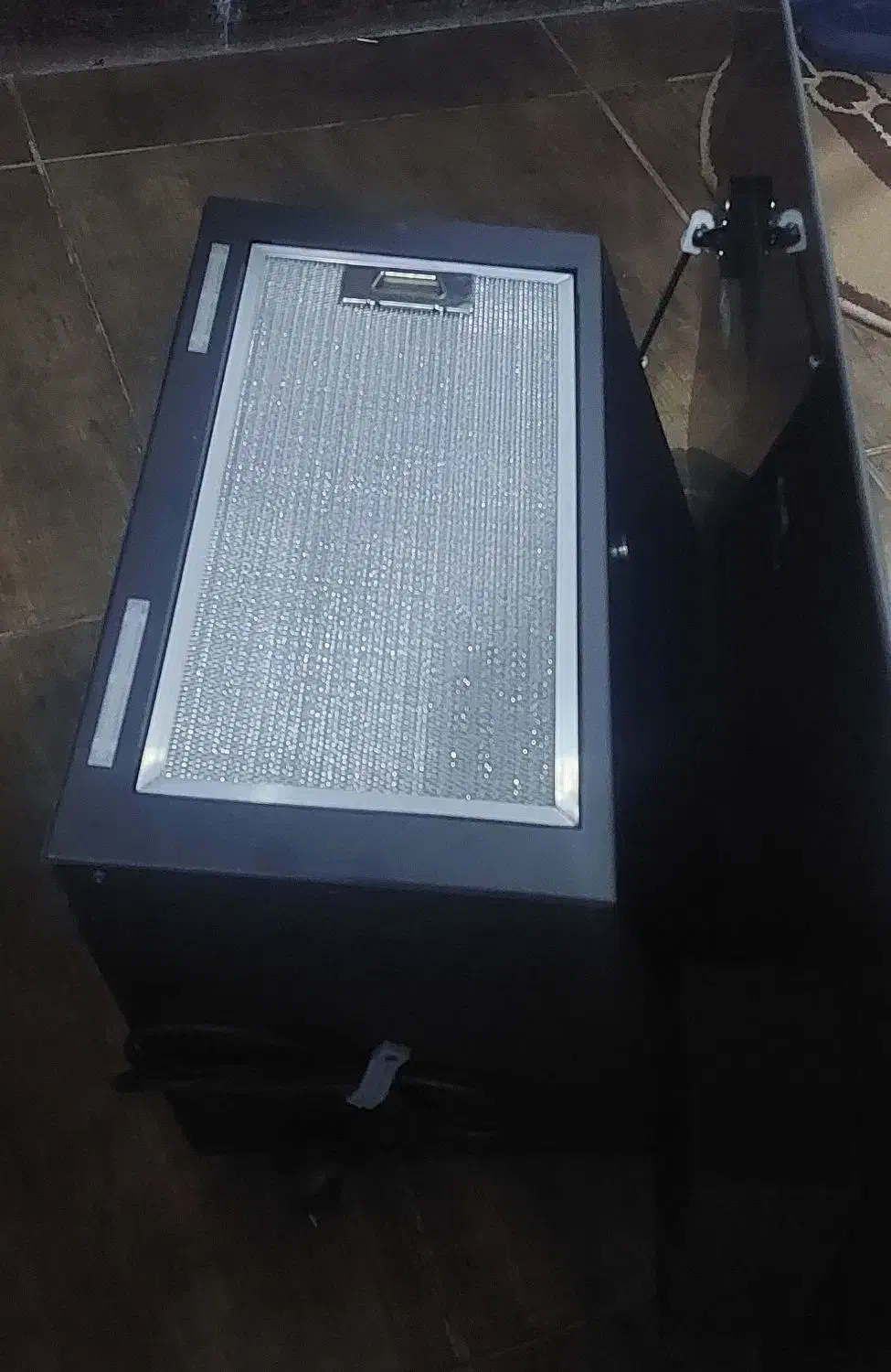 فلاش تانک وسینک ظرفشویی وهوداشپزخونه نووداخل کارتو|لوازم سرویس بهداشتی|دوگنبدان, |دیوار