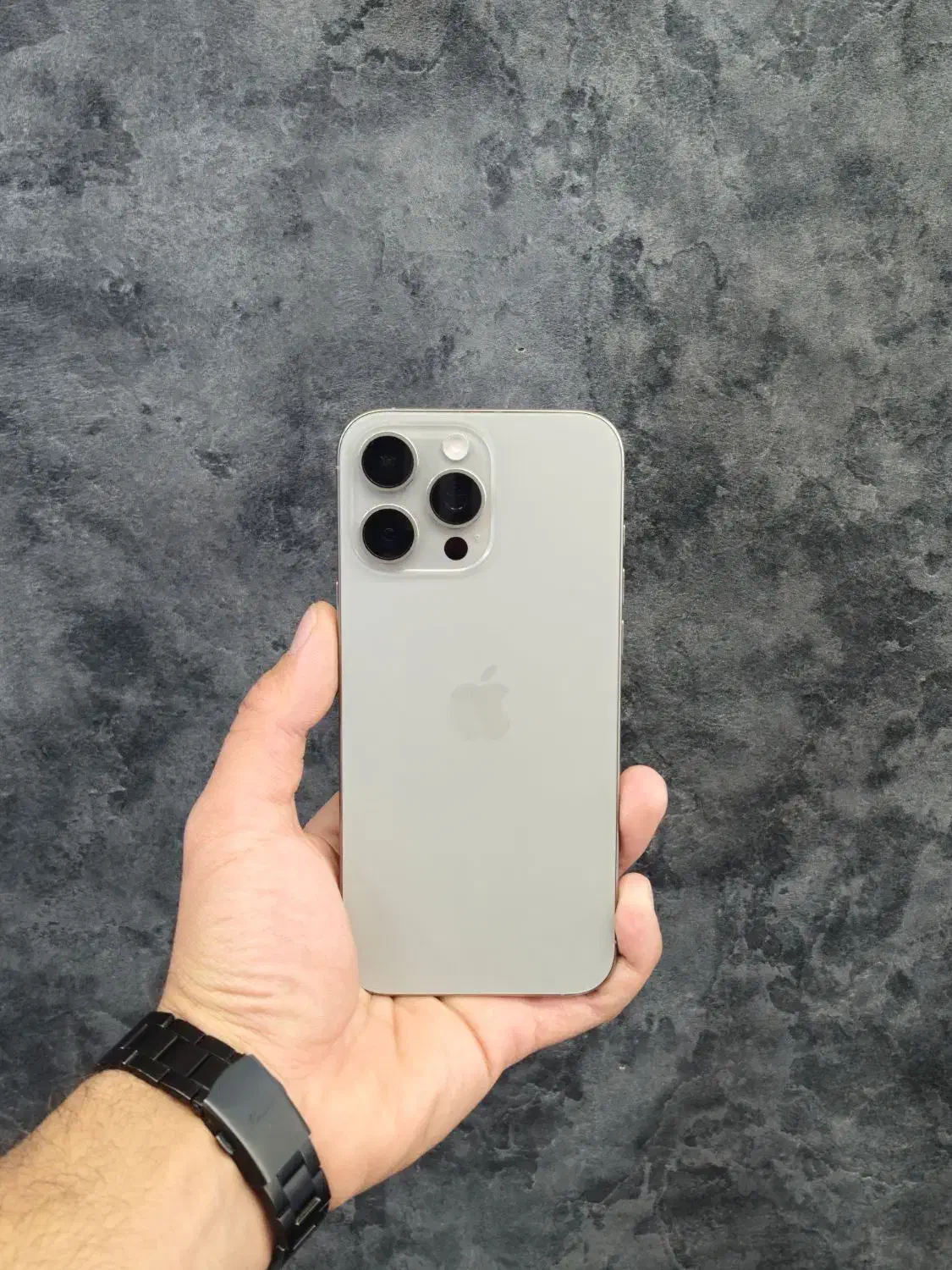 آیفون ۱۶ پرومکس ۹۵ درصد|موبایل|اصفهان, جلفا|دیوار