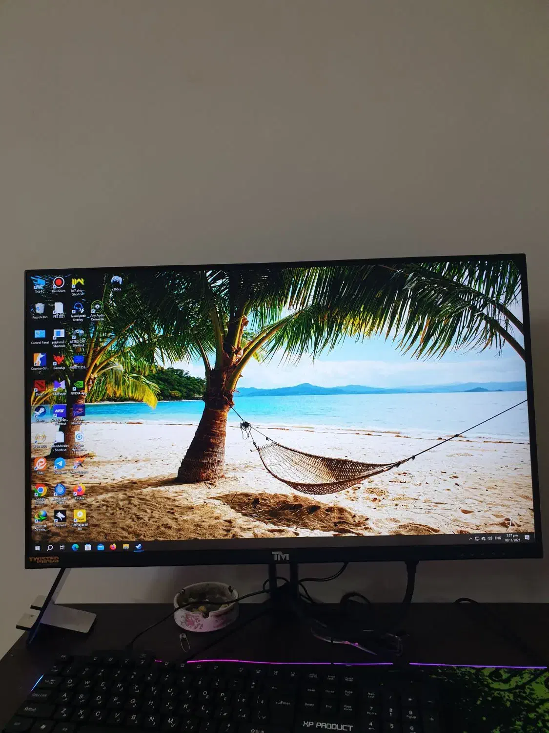 مانیتور ۲۷ اینچ ۱۰۰ هرتز|قطعات و لوازم جانبی رایانه|قم, شهر قائم|دیوار