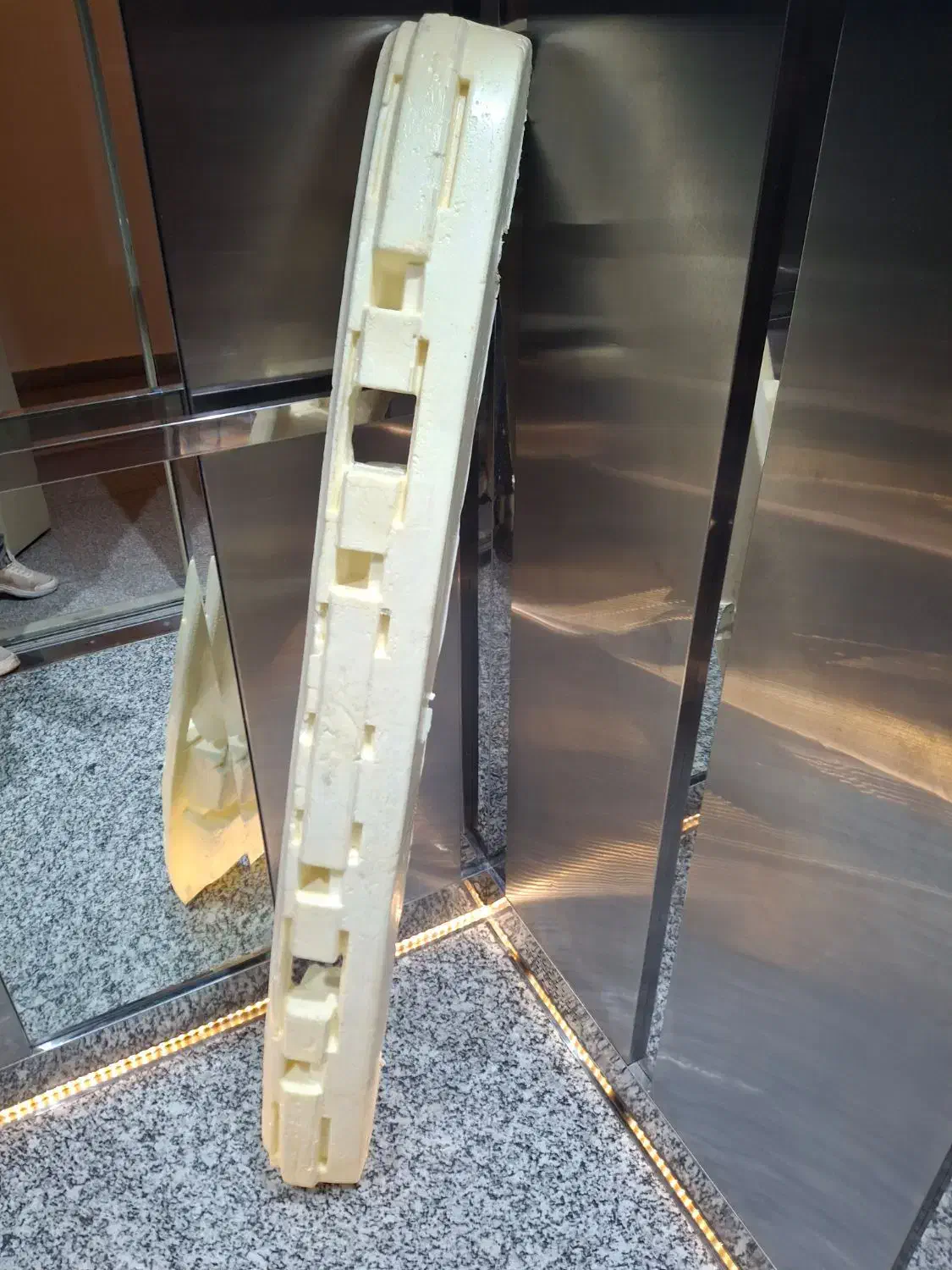 فوم سپر عقب پژو پارس|قطعات یدکی و لوازم جانبی|پردیس, فاز ۱۱|دیوار