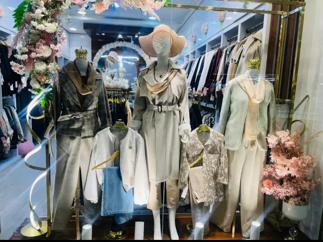 فروشنده پوشاک زنانه|استخدام بازاریابی و فروش|مشهد, بهاران|دیوار