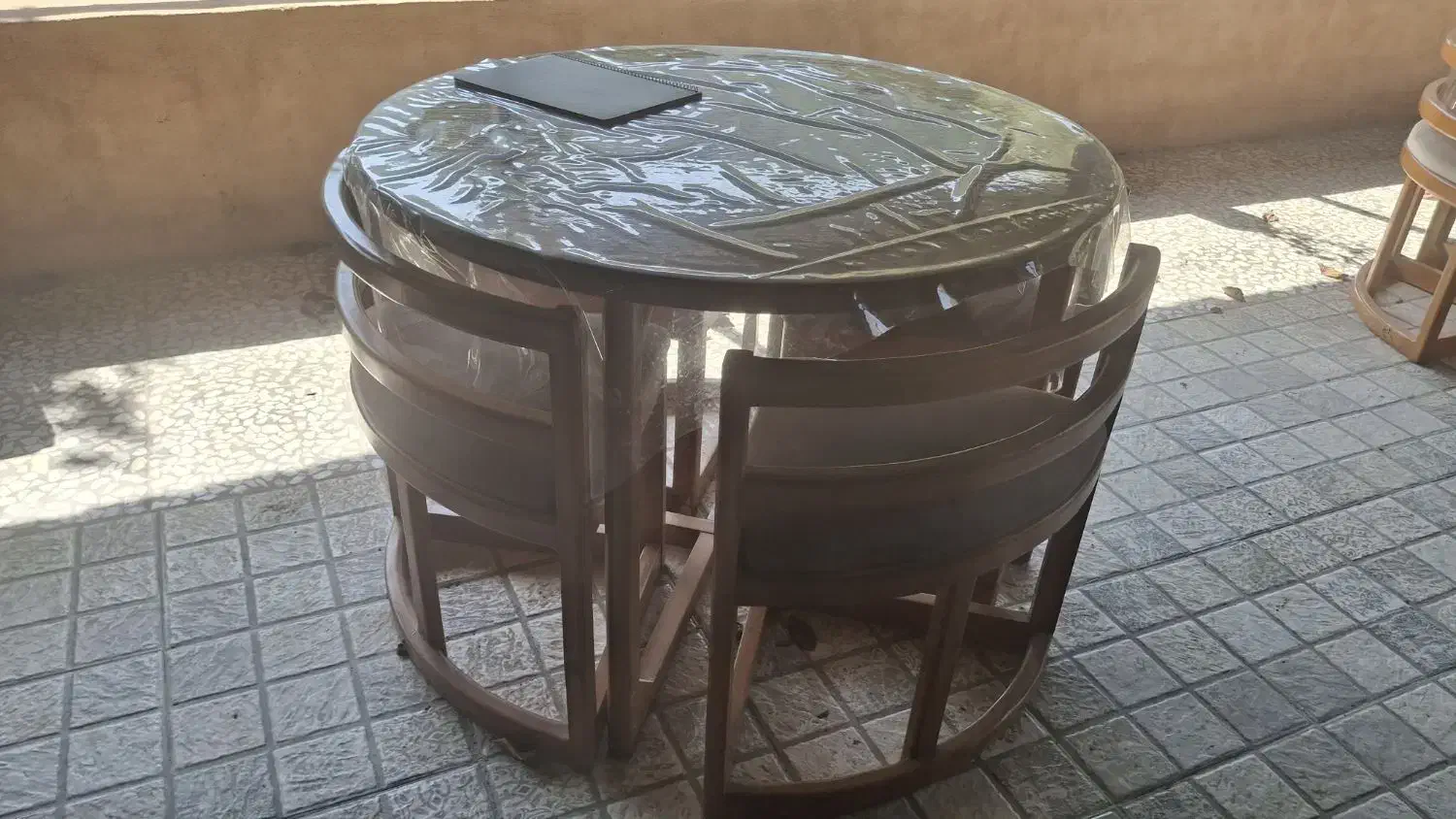 میز و صندلی|میز و صندلی غذاخوری|پل سفید, |دیوار