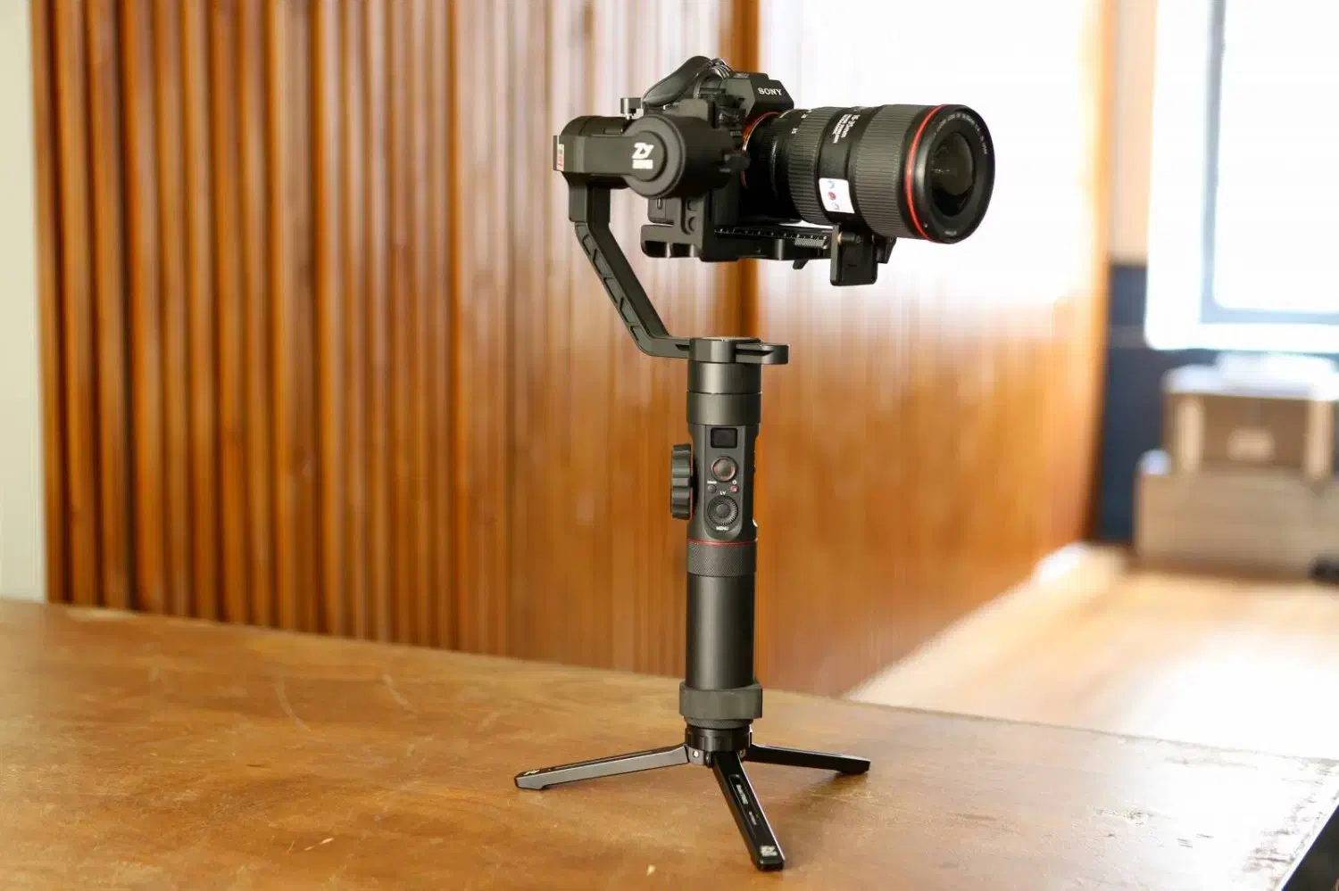 ژیون کرین ۲|دوربین عکاسی و فیلمبرداری|رشت, دیلمان|دیوار