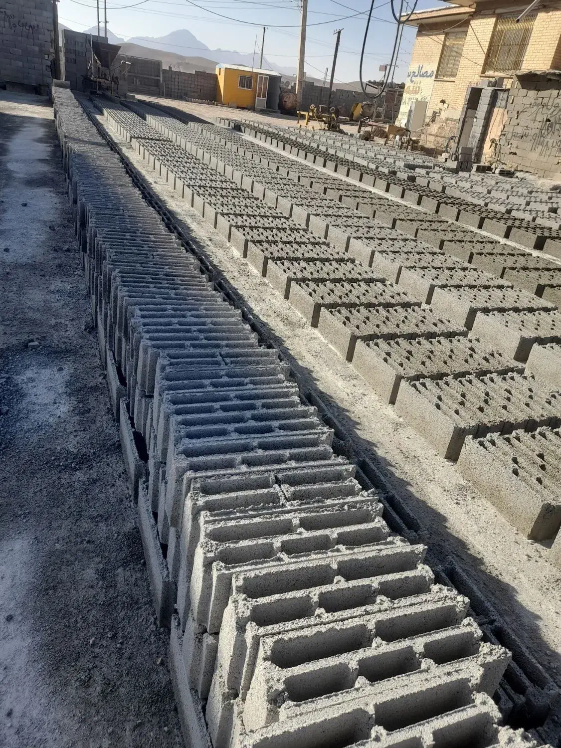 تولیدی بلوک فوق سبک وسنگین عایق حرارت وصوت|مصالح و تجهیزات ساختمان|فرخ‌شهر, |دیوار