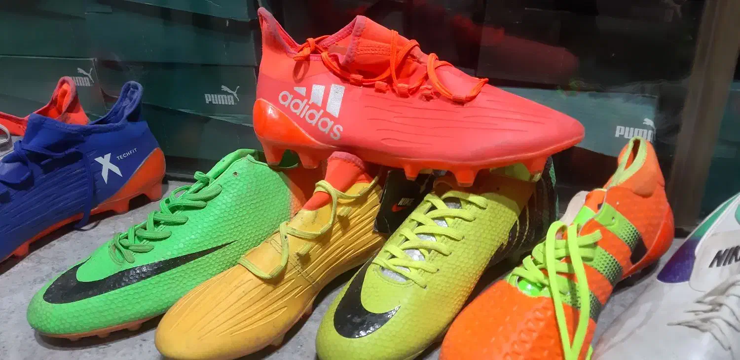 کفش کار چرمی نیم بوت و کفش استوک|کیف، کفش، کمربند|اصفهان, نقش جهان|دیوار