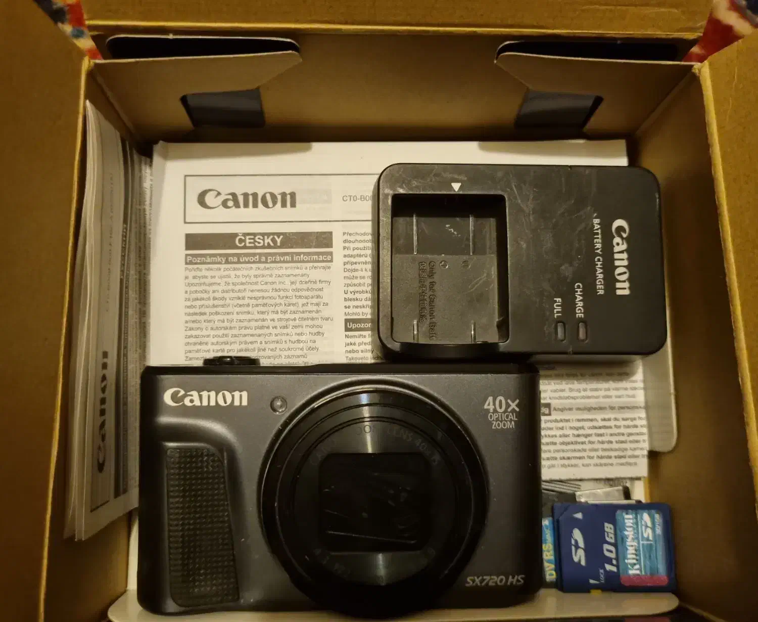 دوربین عکاسی کنون|دوربین عکاسی و فیلمبرداری|بروجرد, |دیوار