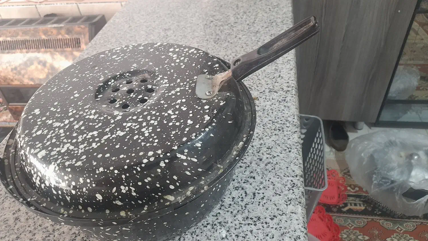 قابلمه کباب پز|ظروف پخت‌وپز|شیراز, دارالرحمه|دیوار