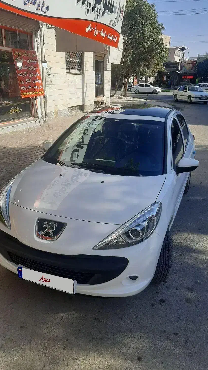 پژو 207 سفید مدل ۱۴۰۳|خودرو سواری و وانت|کرمانشاه, |دیوار