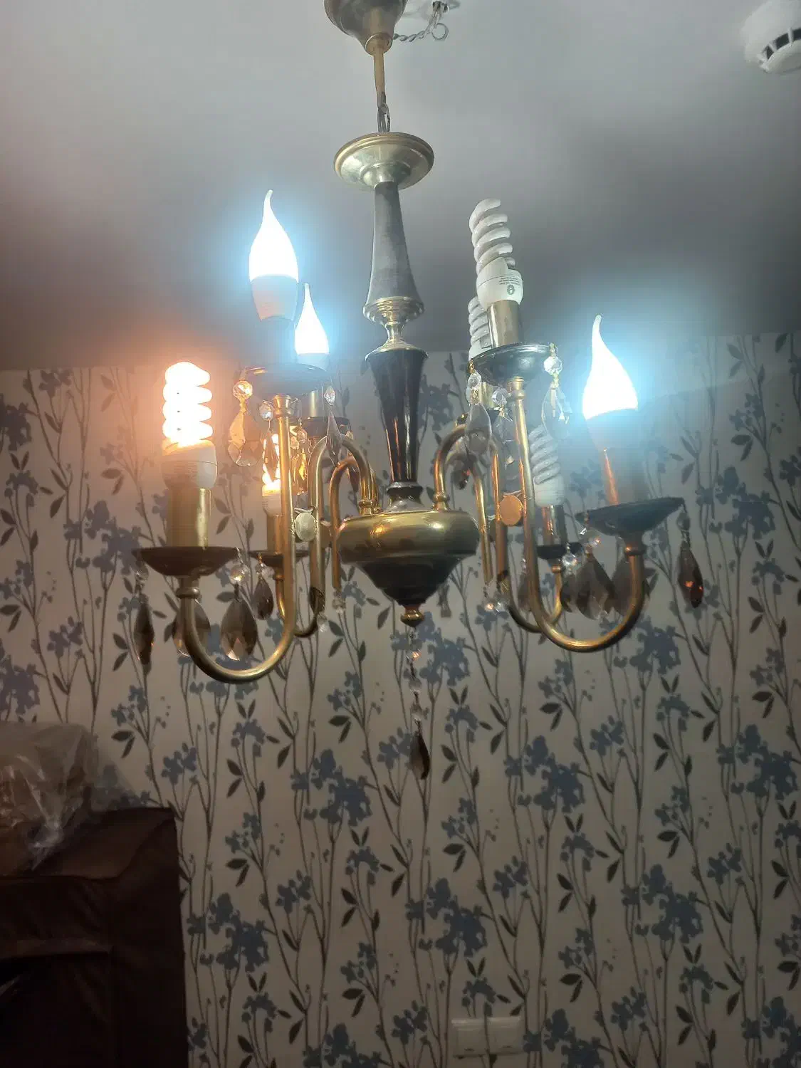 لوستر|لوستر و چراغ آویز|همدان, |دیوار