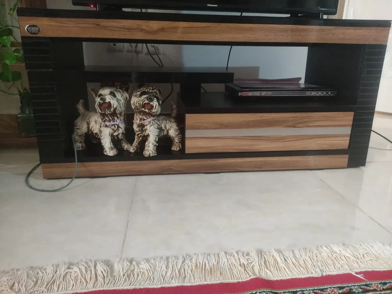 میز تلوزیون|میز تلویزیون|کومله, |دیوار