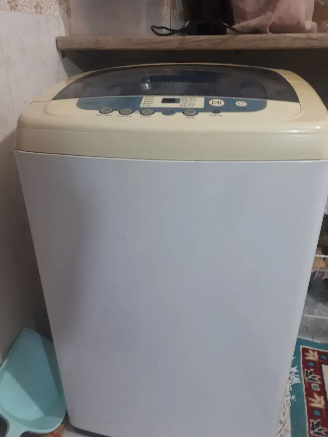 لباسشویی|ماشین لباسشویی و خشککن لباس|صدرا-فارس, فاز ۱|دیوار