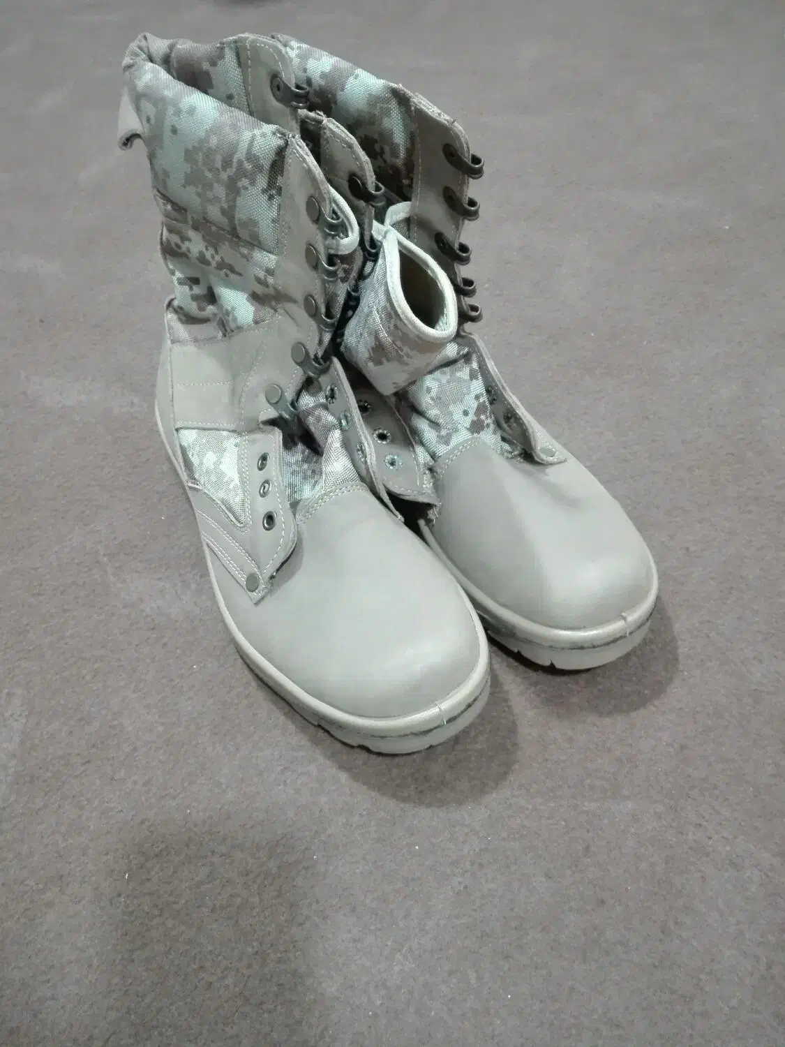 پوتین نظامی دیجیتال کویری اصل اصل|کیف، کفش، کمربند|زنجان, |دیوار