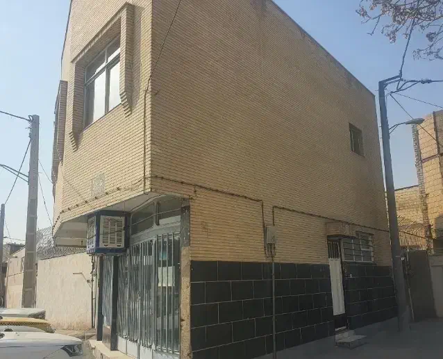 خانه دو طبقه و یک باب تجاری شهرک امام حسین|فروش خانه و ویلا|اصفهان, دارک|دیوار