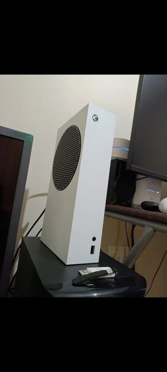 xbox series s  با 3 ماه گیم پس التیمیت|کنسول، بازی ویدئویی و آنلاین|تهران, جی|دیوار