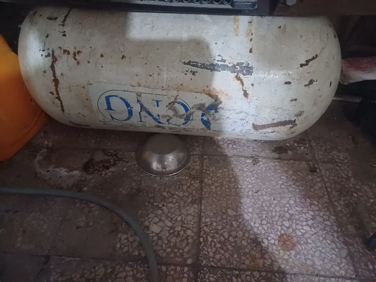 کپسول گاز سی ان جی کامل با لوازم دست دوم|قطعات یدکی و لوازم جانبی|قم, علی آباد سعدگان|دیوار