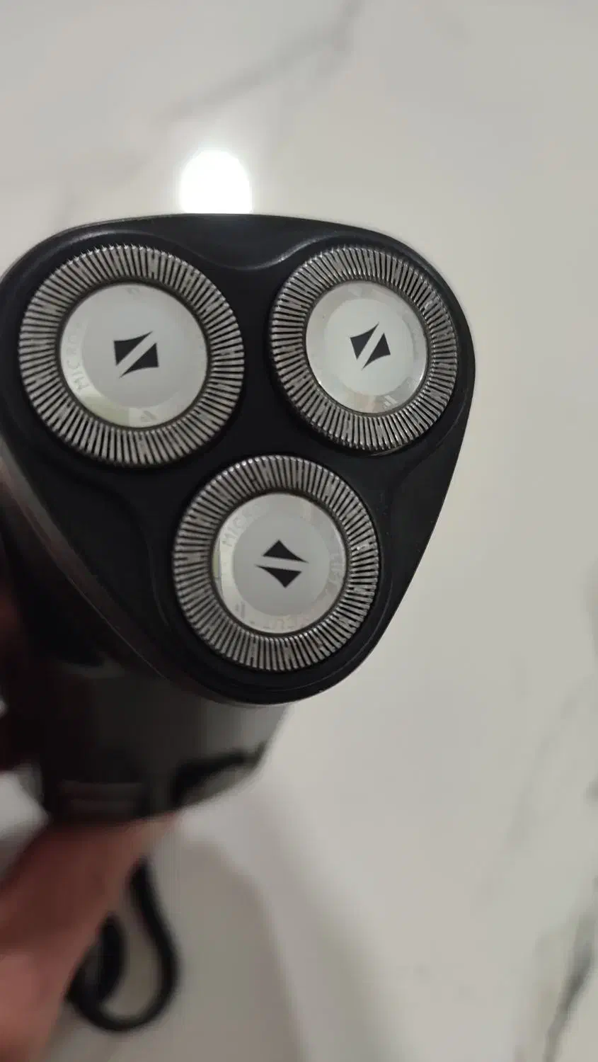 ماشین ریش تراش ماشین اصلاح فیلیپس|آرایشی، بهداشتی، درمانی|ماهدشت, |دیوار