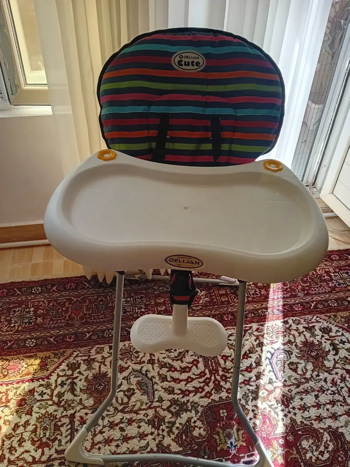 صندلی غذای کودک|تخت و صندلی بچه|مراغه, |دیوار