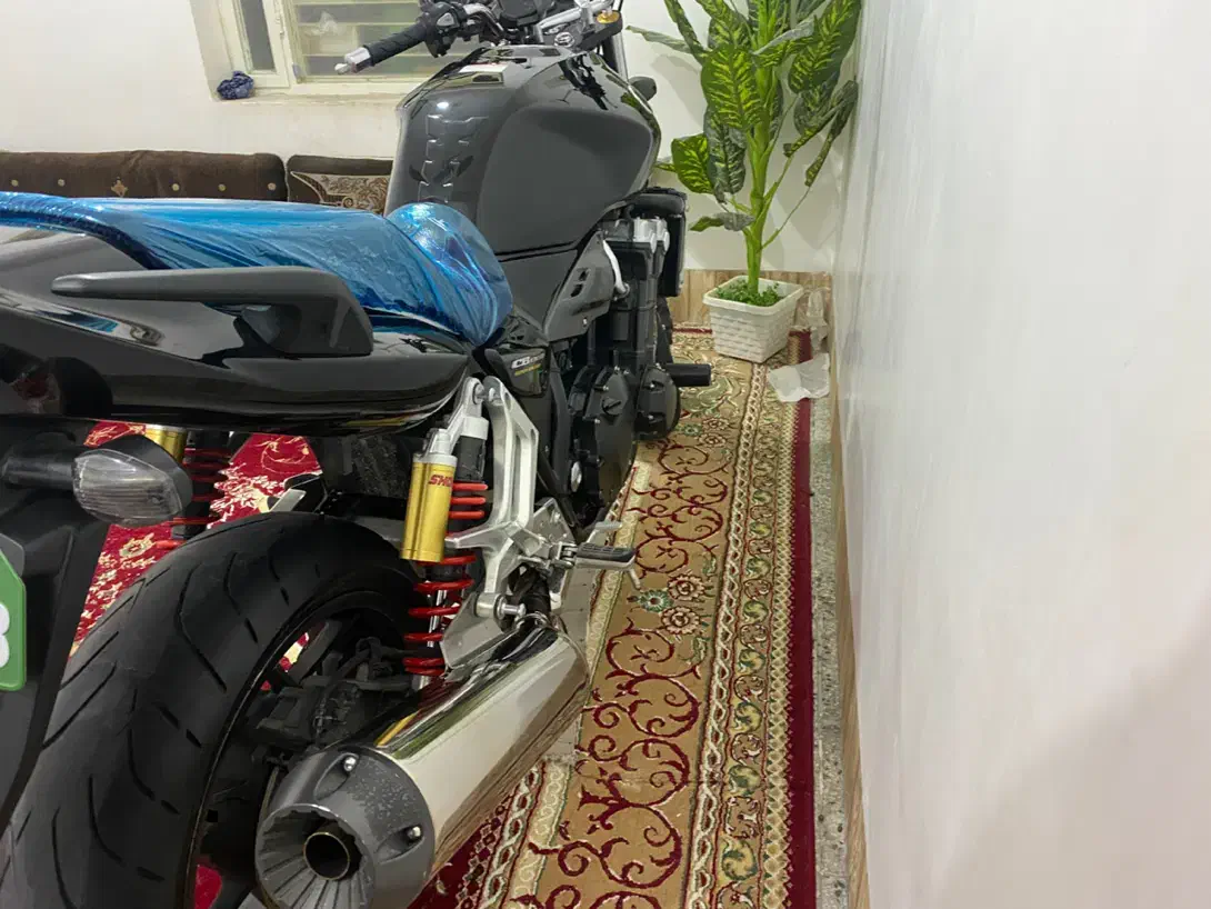 CB1300 2017|موتورسیکلت|شیراز, احمدی جنوبی|دیوار