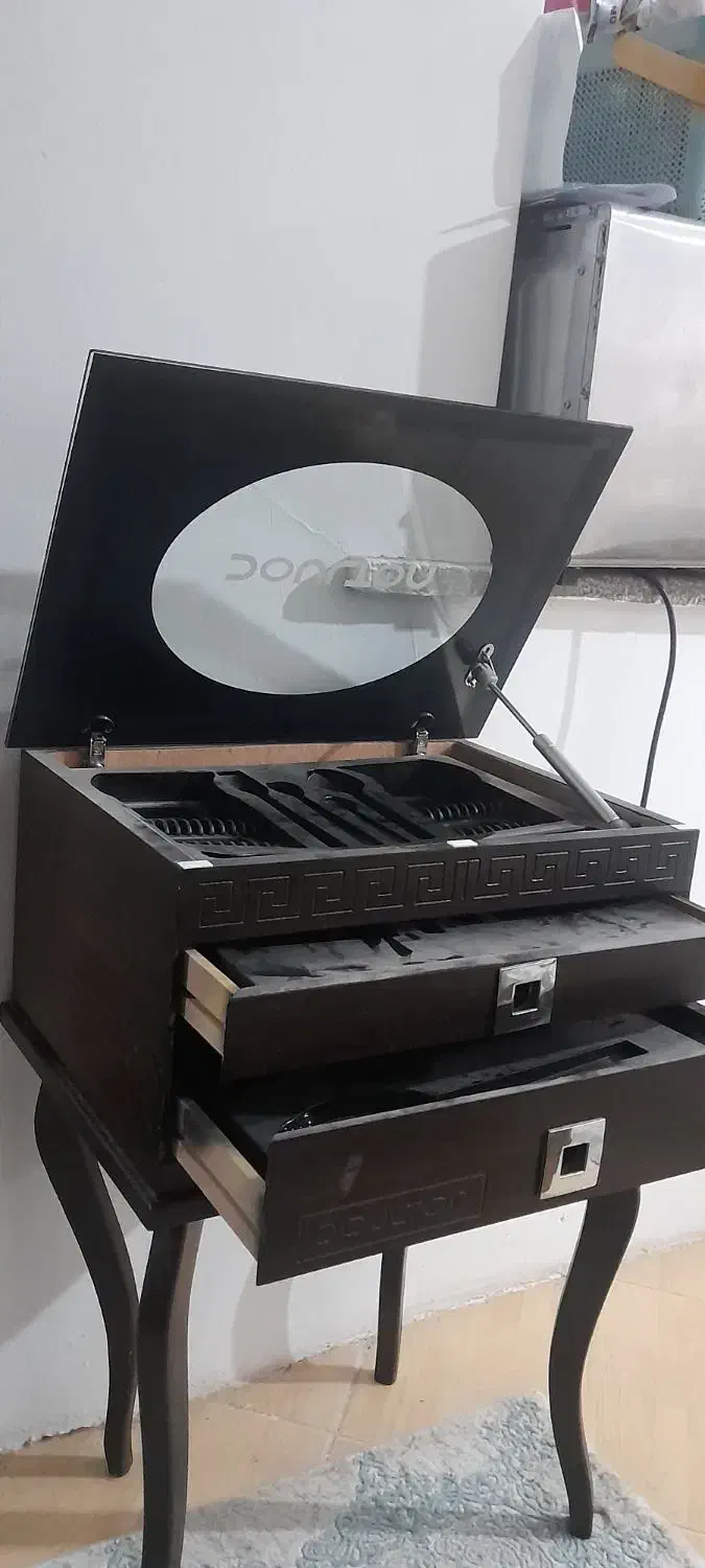 میز قاشق و چنگال|مبلمان خانگی و میز عسلی|مشهد, یاس|دیوار