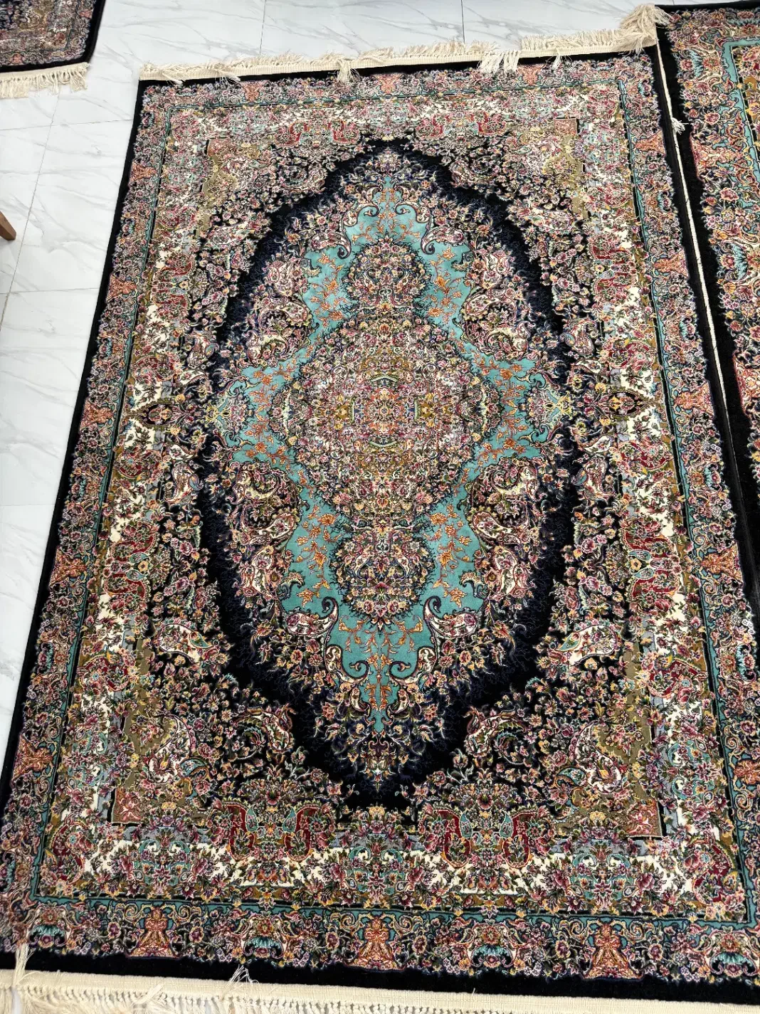 فرش|فرش|رشت, یخسازی|دیوار