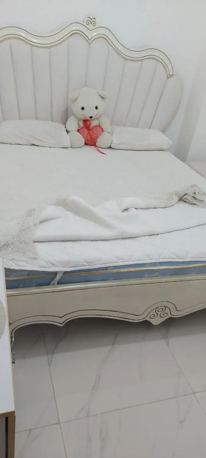 تخت دونفره با تشک رو تختی همه چی|تشک تختخواب|یاسوج, |دیوار