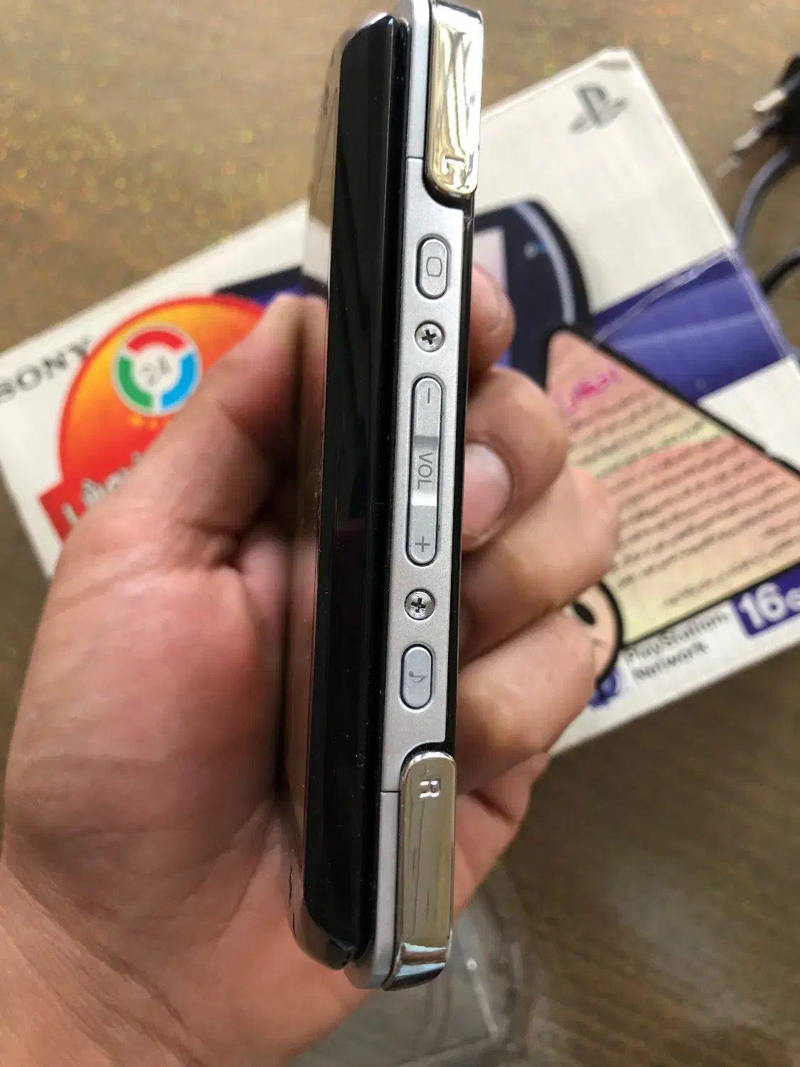 psp go در حد نو کلکسیونی|کنسول، بازی ویدئویی و آنلاین|شیراز, ارم|دیوار