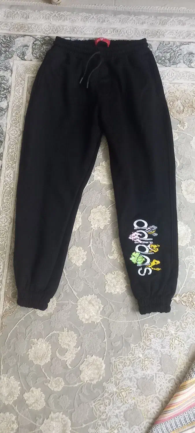 شلوار جاگر|لباس|اندیشه, اندیشه فاز ۲|دیوار