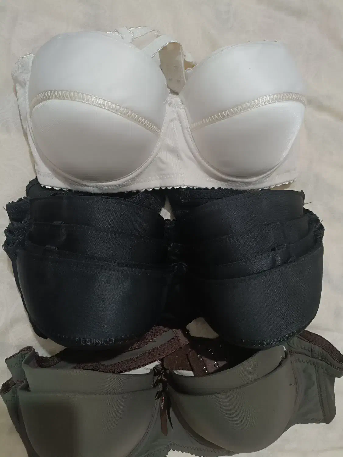 لباس زیر بانوان|لباس|یزد, |دیوار