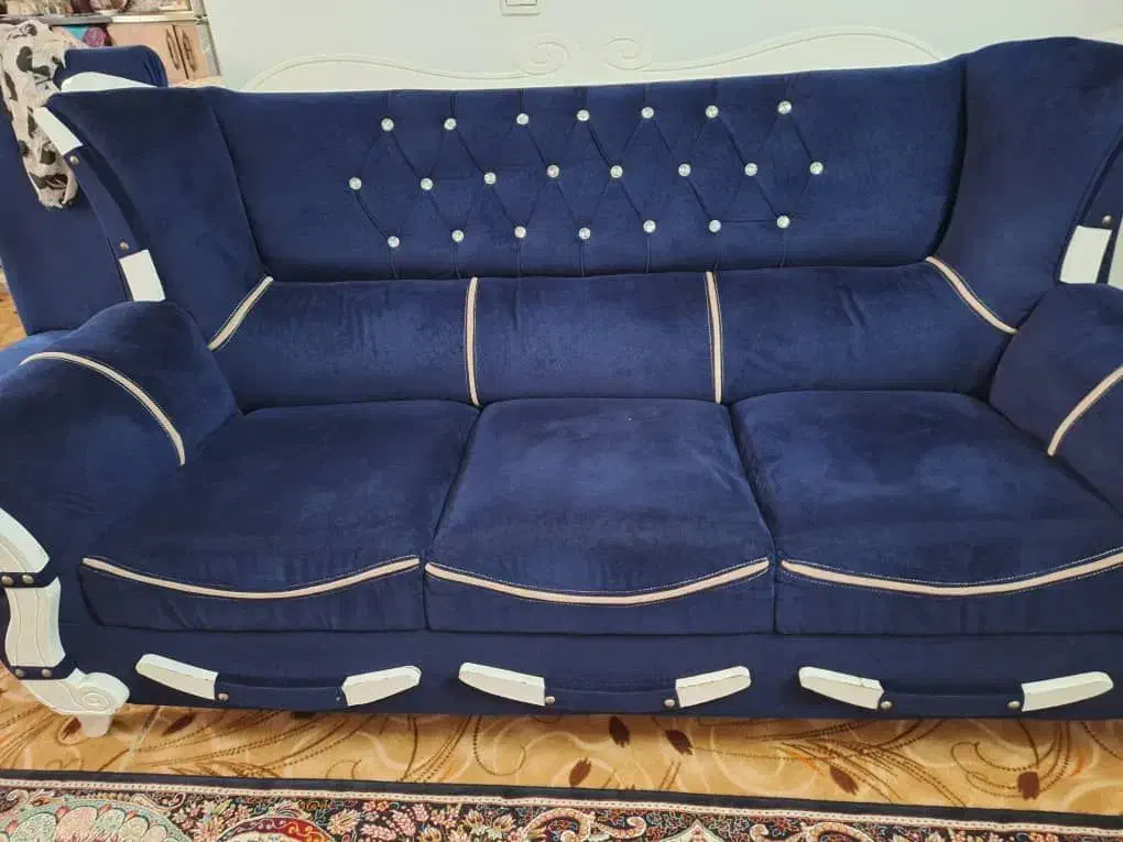 مبل هفت نفره همراه با میز عسلی|مبلمان خانگی و میز عسلی|لنگرود, |دیوار