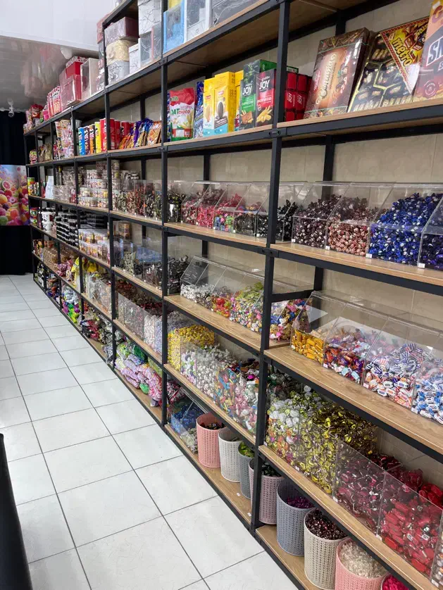 فروشنده متعهد و‌منظم(برای شیفت صبح)|استخدام خدمات فروشگاه و رستوران|شاهین‌شهر, فردوسی|دیوار