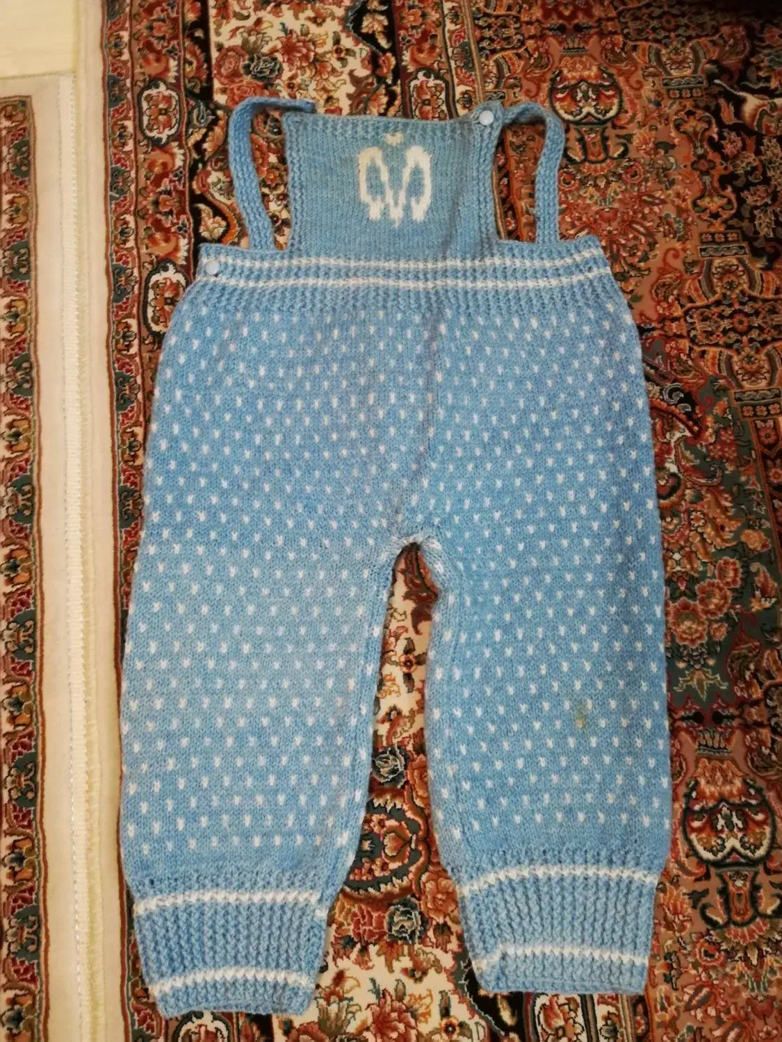 عروسک|اسباب‌‌بازی|گرگان, |دیوار