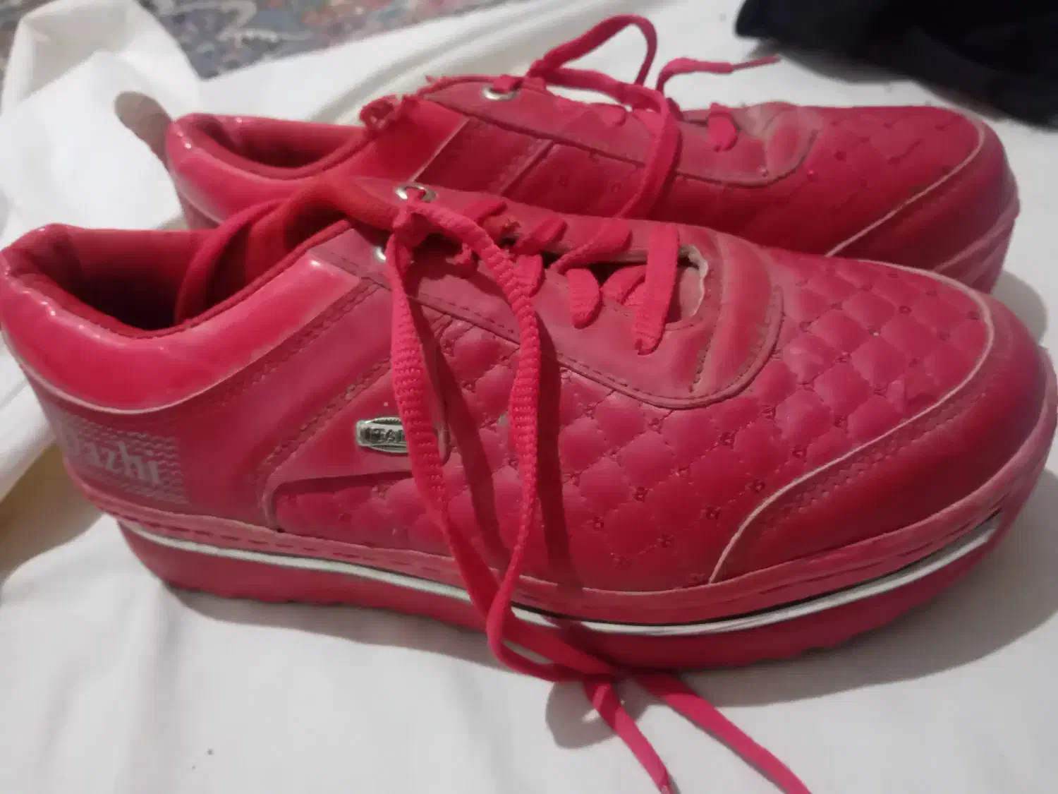 کتونی سایز۳۹.۴۰|کیف، کفش، کمربند|زابل, |دیوار