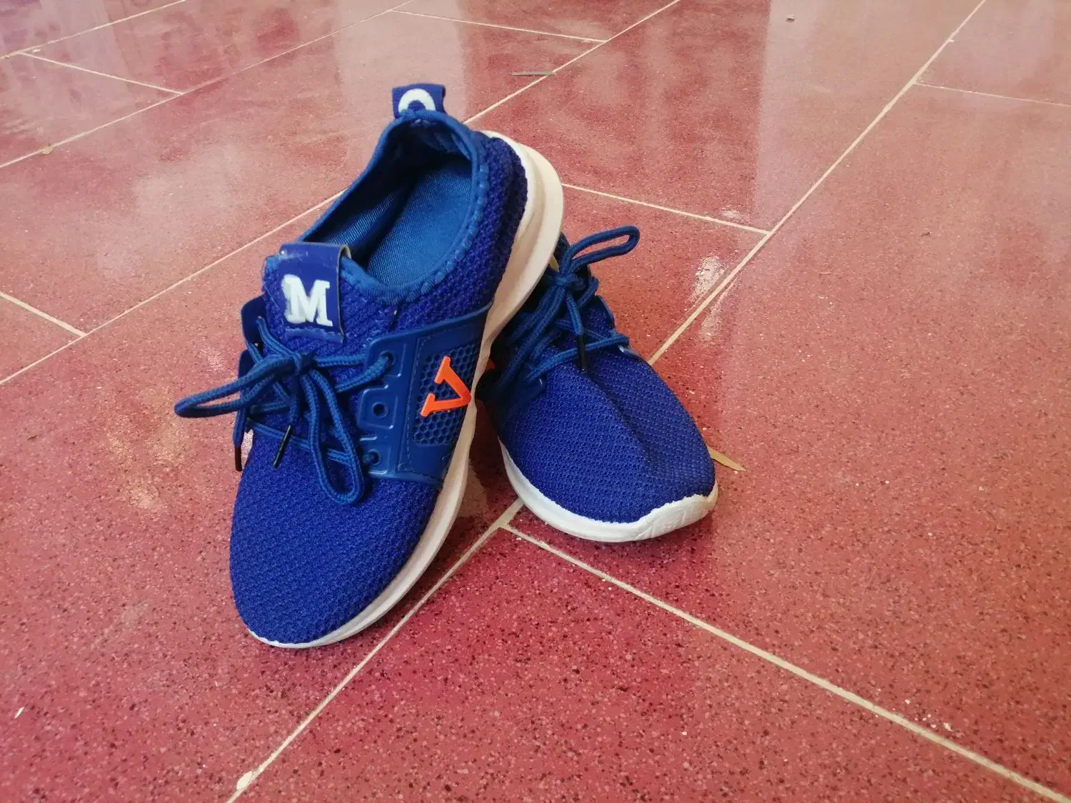 کفش اسپرت پسرانه سایز 36|کیف، کفش، کمربند|بروجرد, |دیوار