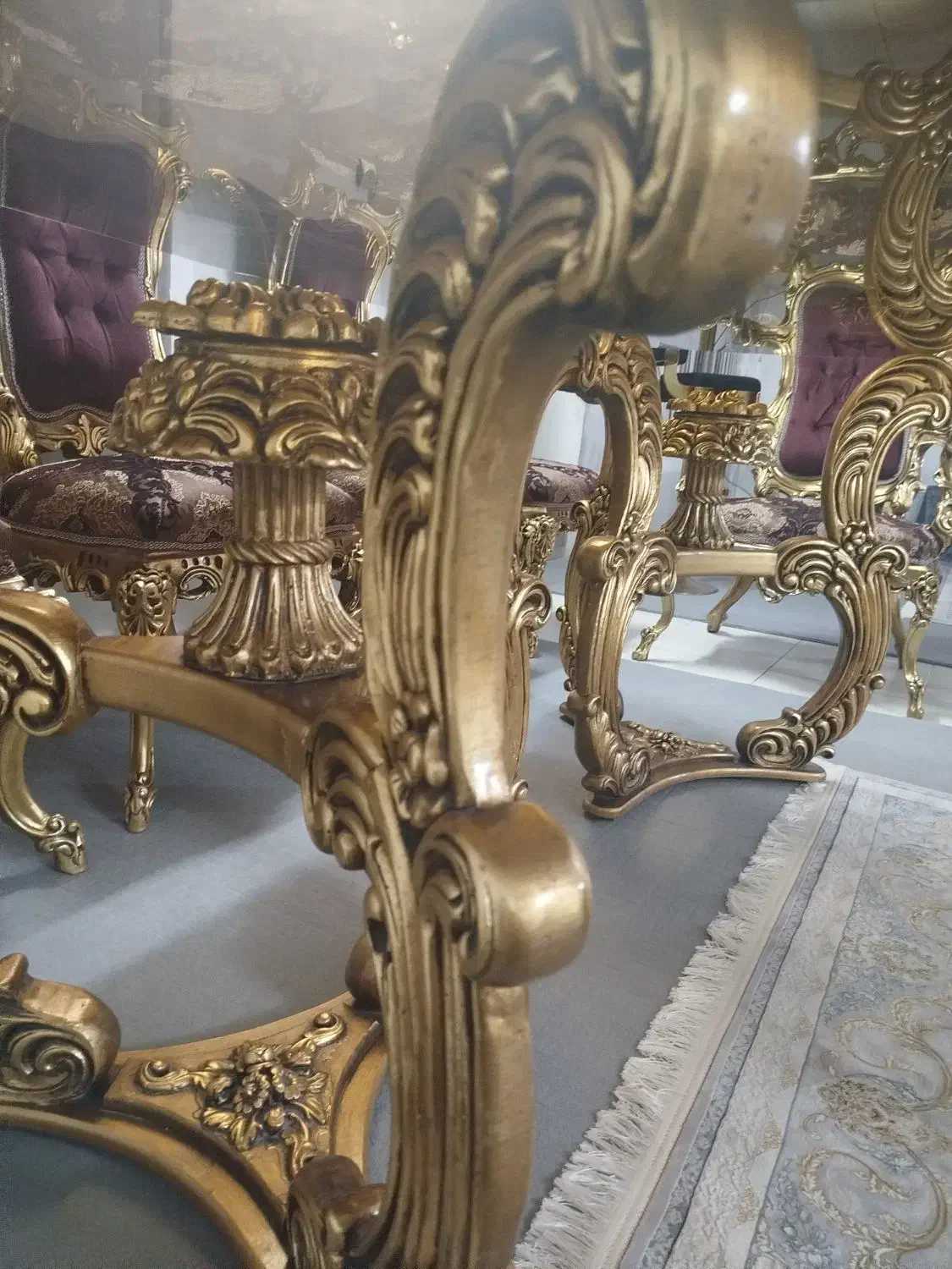 میز 6نفره ب همراه یک میز عسلی سلطنتی|میز و صندلی غذاخوری|خوی, |دیوار