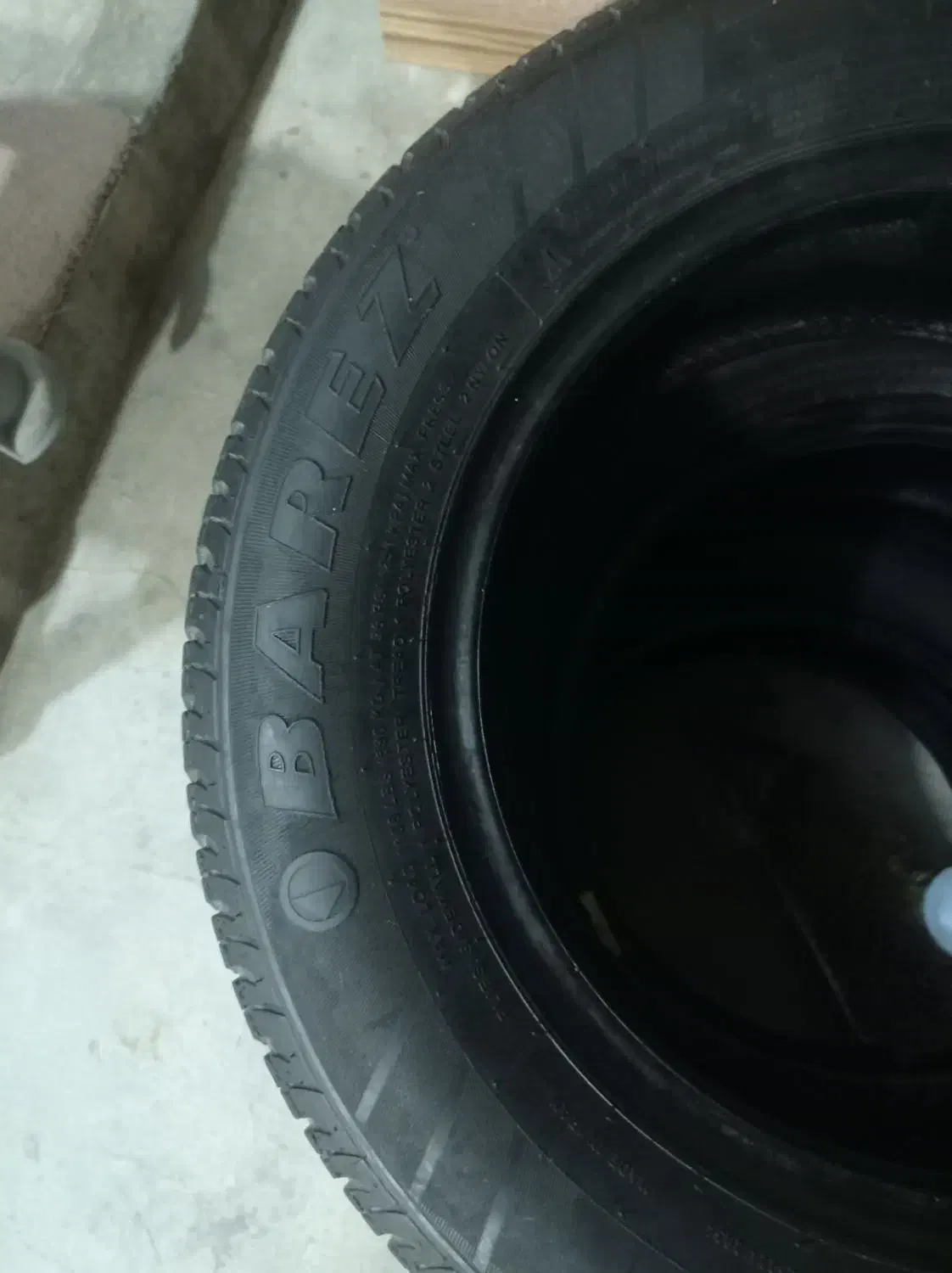 لاستیک بارز لاستیک کوییک|قطعات یدکی و لوازم جانبی|امیدیه, |دیوار