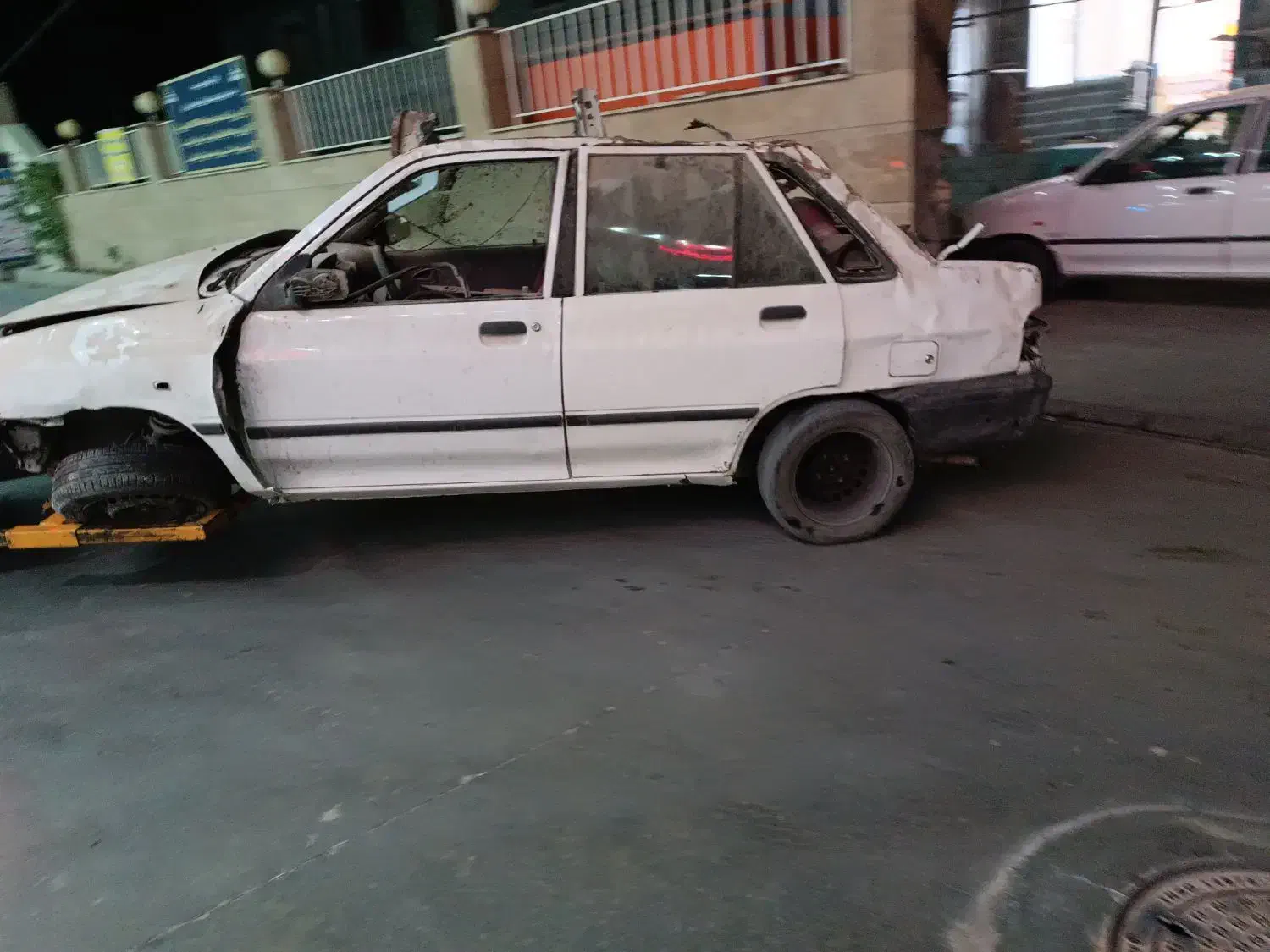 پرایدتصادفی 1390|خودرو سواری و وانت|مریوان, |دیوار