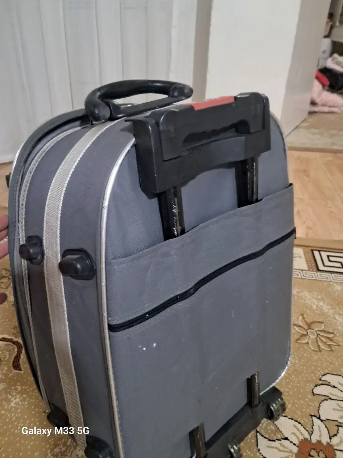 چمدان|کیف، کفش، کمربند|قیامدشت - خاورشهر, |دیوار