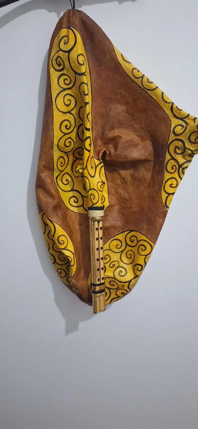 نی انبان|سازهای سنتی|گرمسار, |دیوار